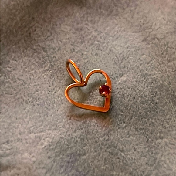 14k Yellow Gold Ruby Hollow Heart Shaped Pendant Charm - Picture 1 of 5